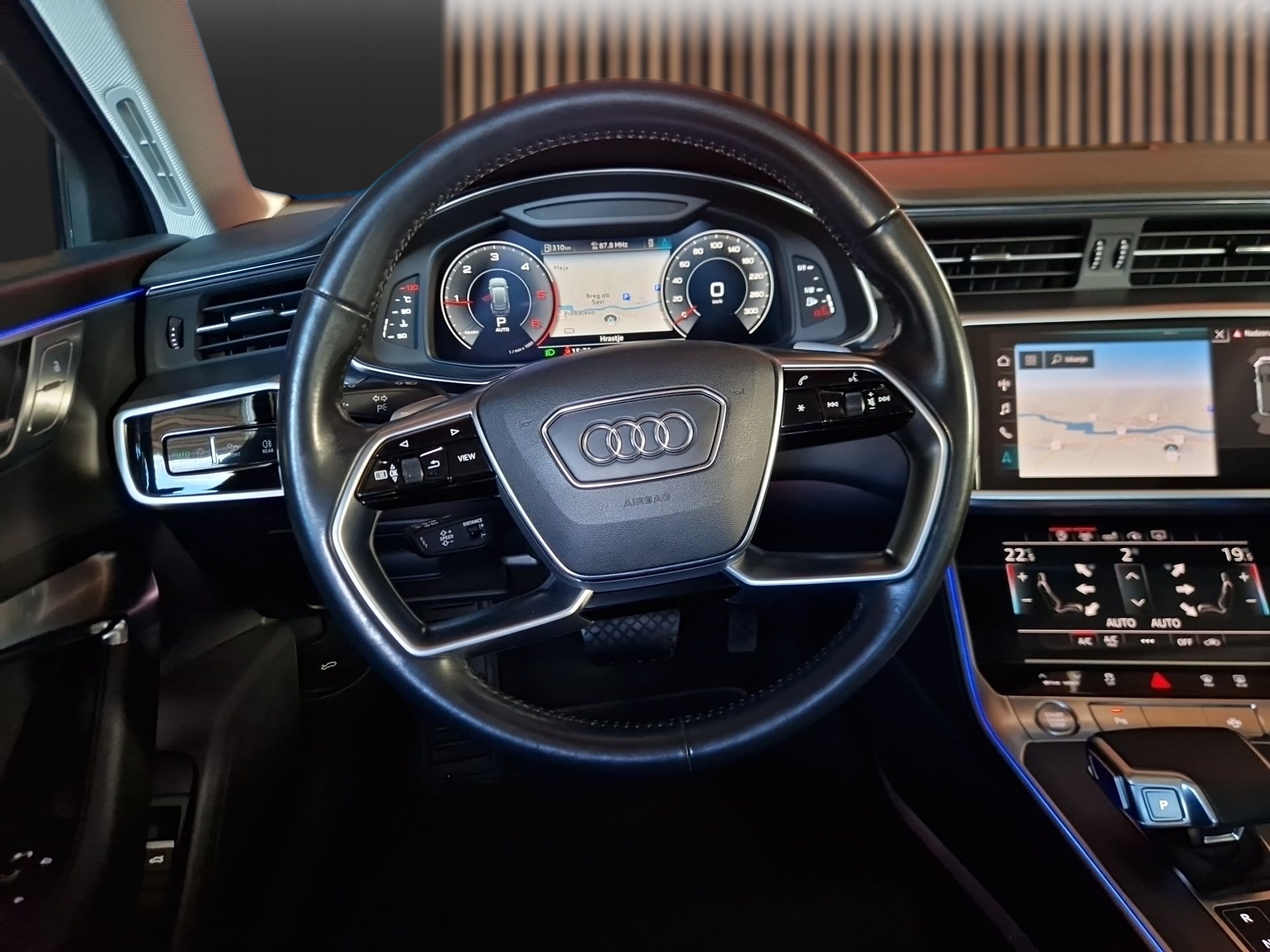 Audi A6 Avant 40 TDI quattro S tronic sport 150kW-VIRT-MATRI-ACC - slika 10